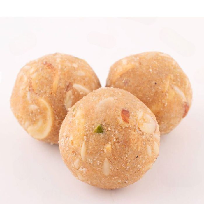 "Delicious Panjeeri Laddu - A Taste of Tradition"